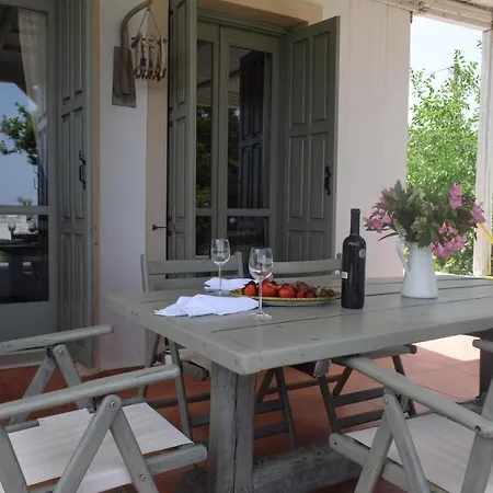 Ferienhaus παραδοσιακό σπίτι Asfendiou